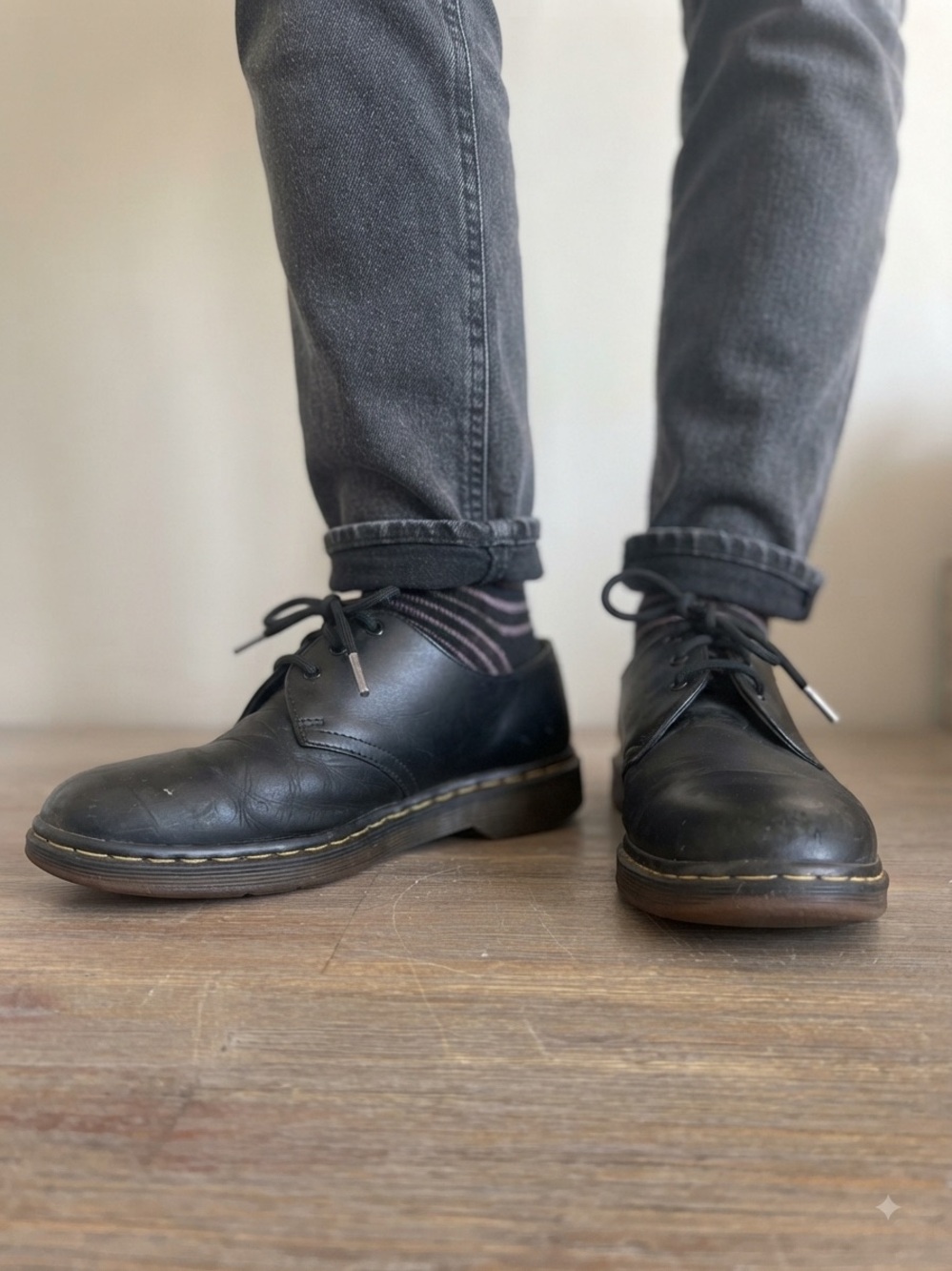 🖤 Dr. Martens Cavendish 3-Eye Leather Oxford Shoes